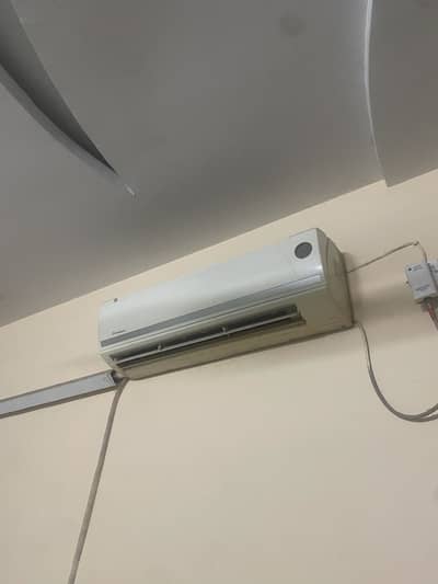 Dawlance AC 1.5 ton no spliter