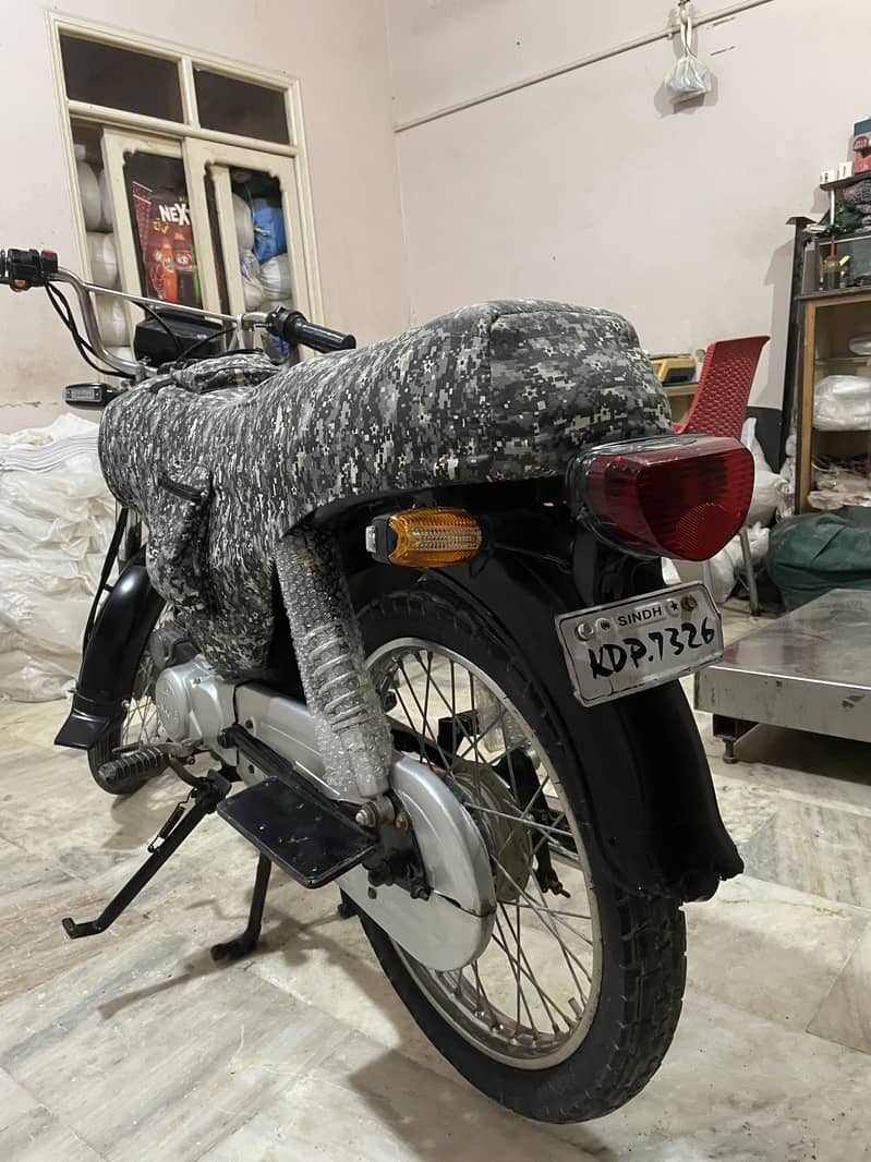 Unique 2008 model 16
