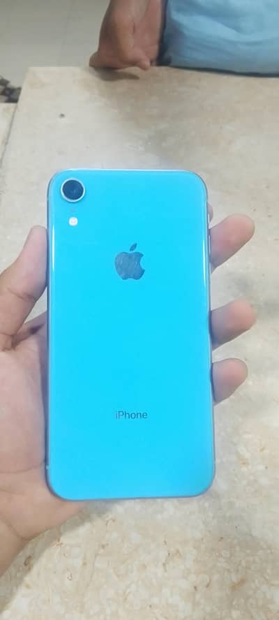 Apple iPhone XR