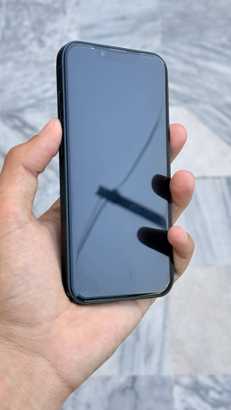 iPhone 14 1