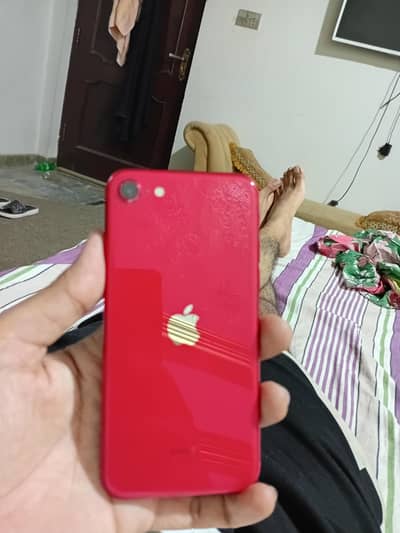 Apple iPhone SE