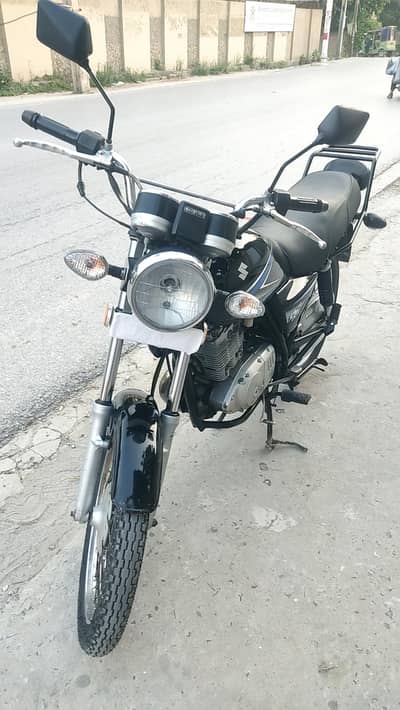 Suzuki GS 150 2017 Model Condition Like New bike