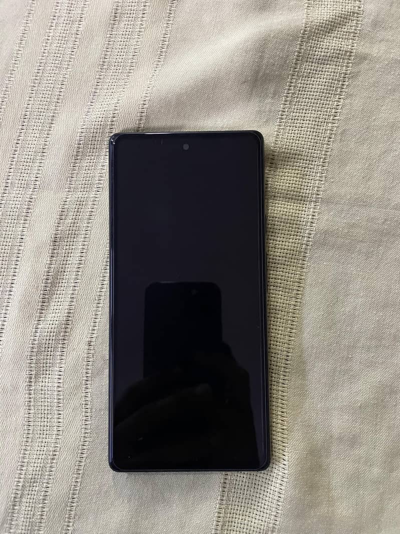 Google Pixel 6 4