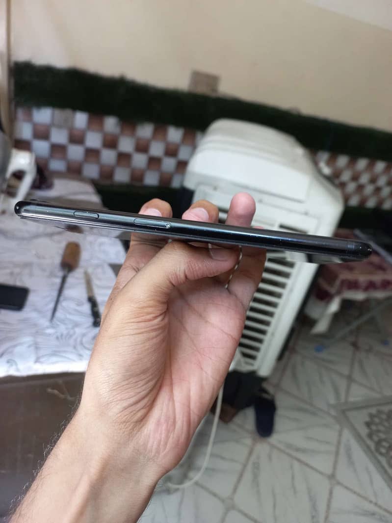 Apple iPhone 7 Plus 3
