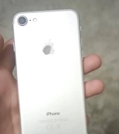 Apple iPhone 7