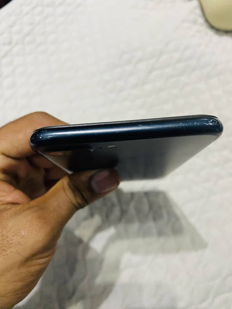 Apple iPhone 7 Plus 4