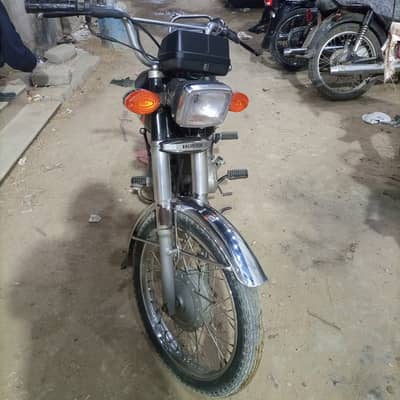 Honda CG 125 2016 Golden Num (KIZ-1125)