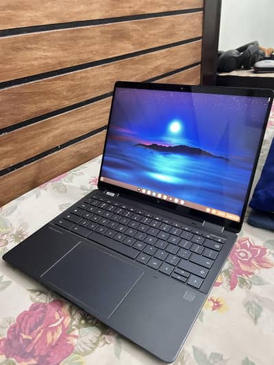 Hp Dragonfly 32 GB ram 256 SSD