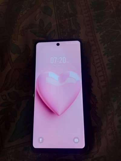 Infinix Smart 8 4+4 64 gb box charger KY sath h