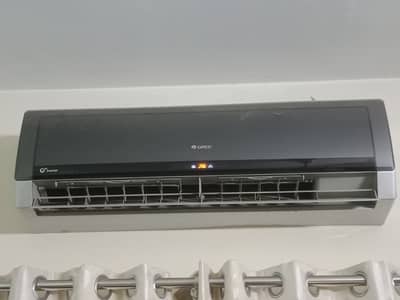 Gree Inverter Split AC 1.5 ton like a new