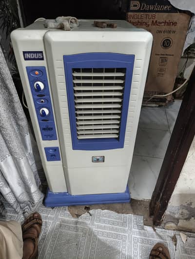 indus company ka blower cooler hy