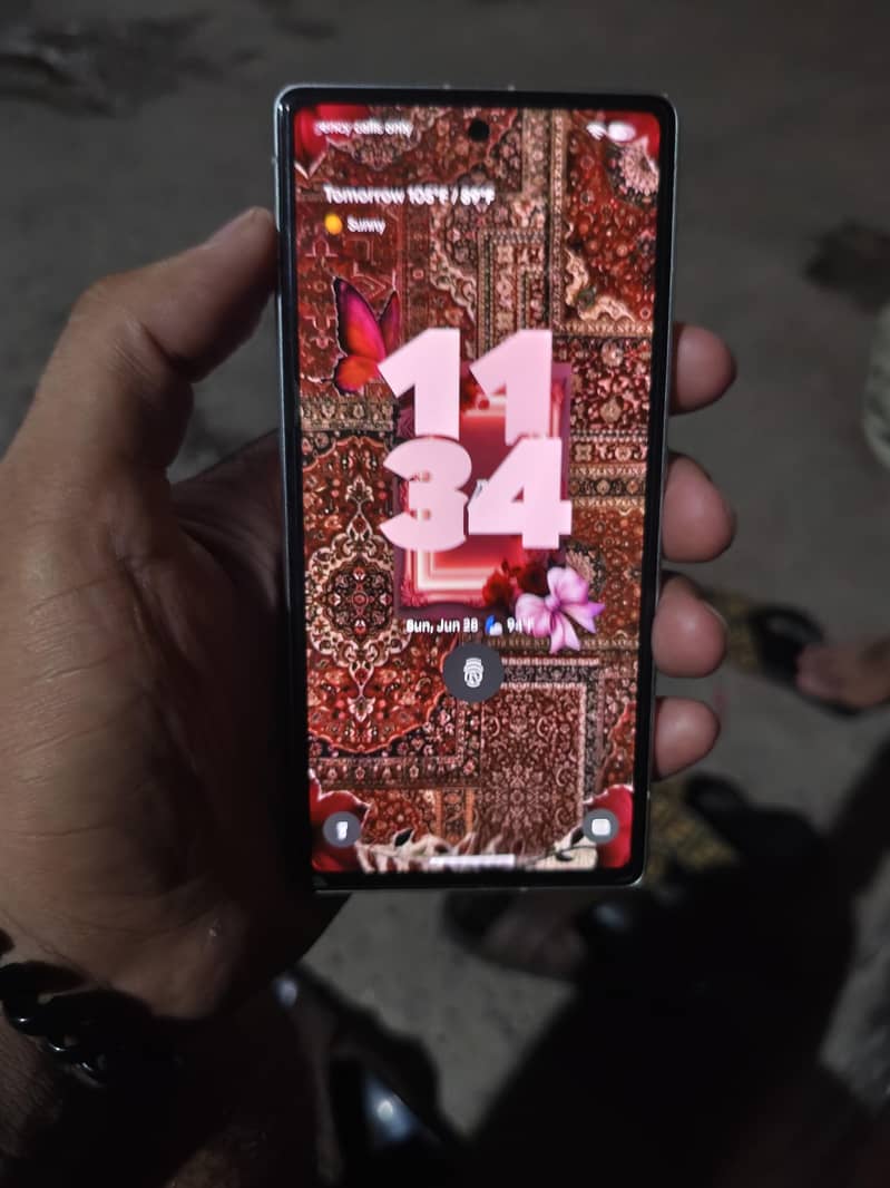 Google Pixel 7a 2