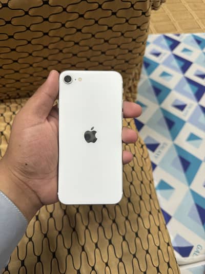 Apple iPhone SE 22