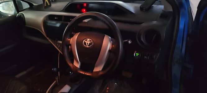 Toyota Aqua 2013
