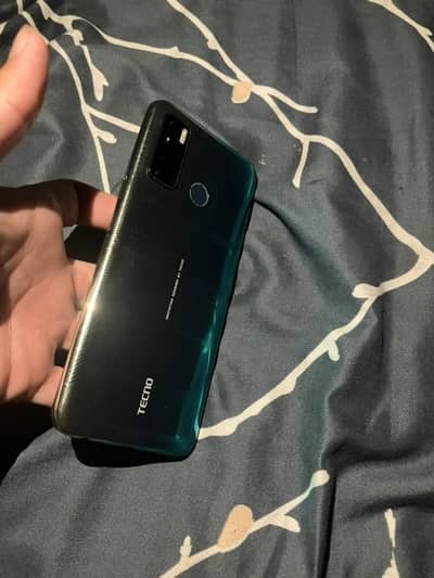 Tecno CAMON 15