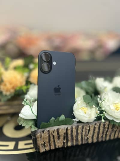 Apple iPhone 16 4 month SIM time available