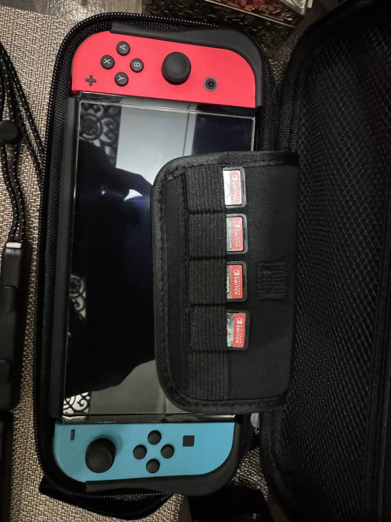 Nintendo Switch OLED 1