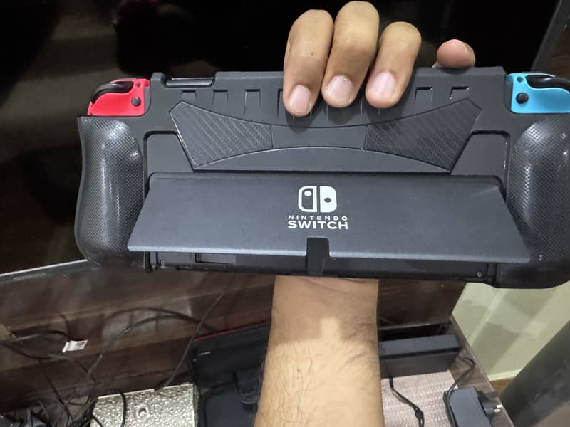 Nintendo Switch OLED 4
