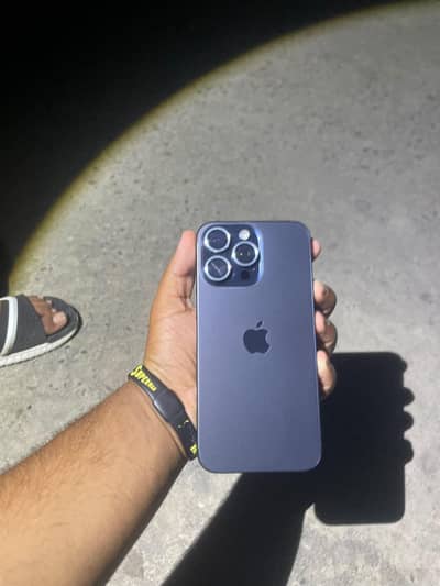 Apple iPhone 15 Pro Max