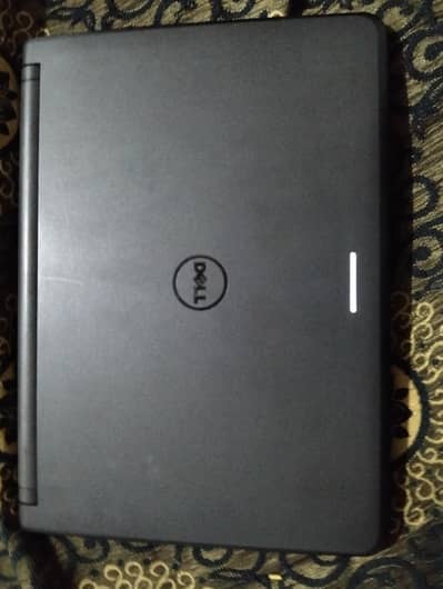 Dell Latitude 3350