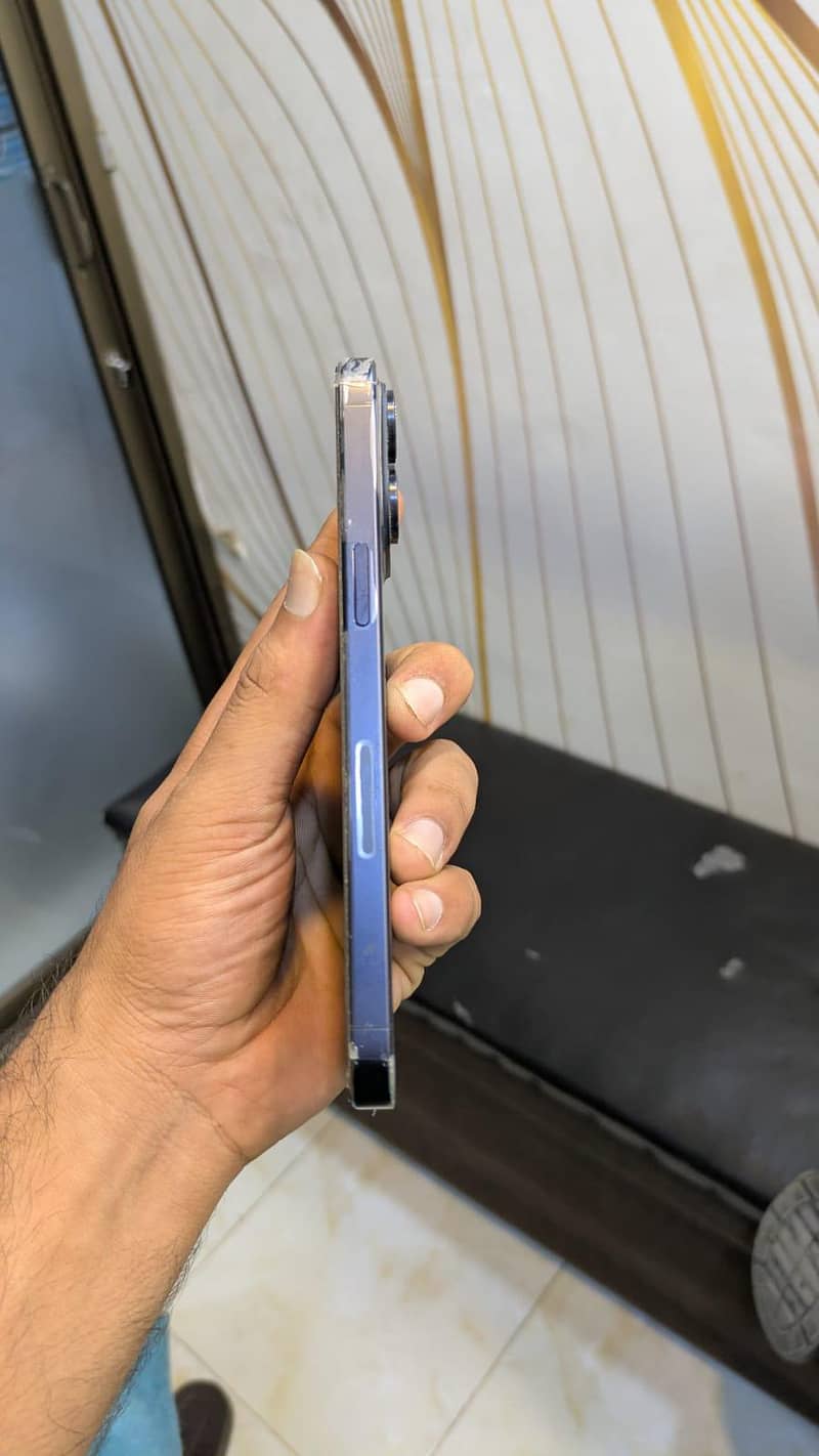 iphone 15 pro max 1