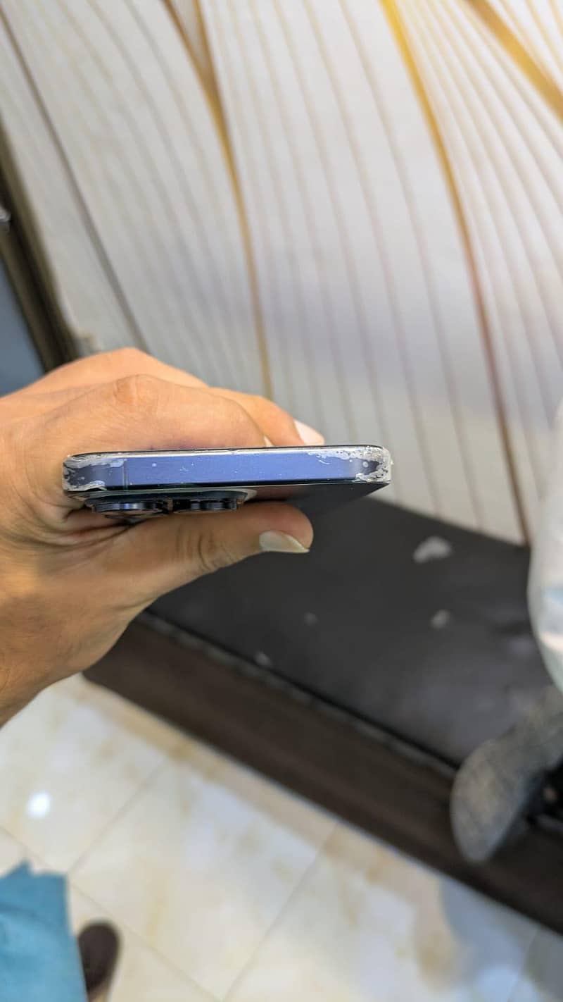 iphone 15 pro max 3