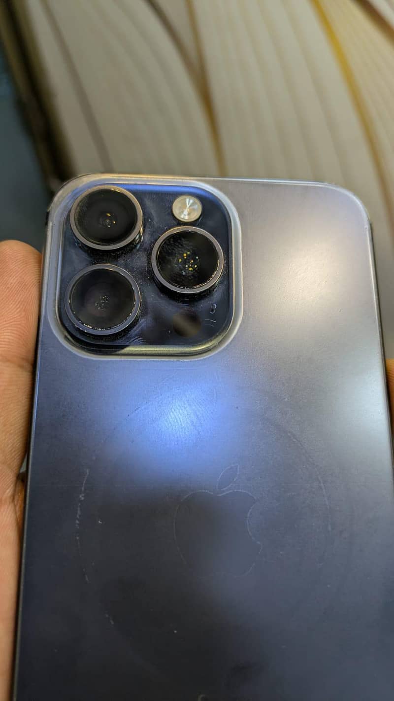 iphone 15 pro max 6