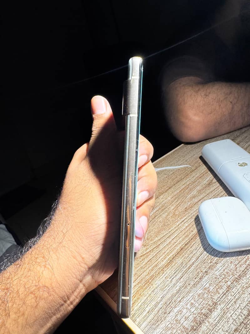 Google Pixel 7 Pro 2