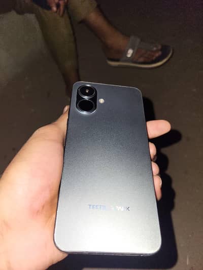Tecno Spark Go 2 (pta approved) 4/64