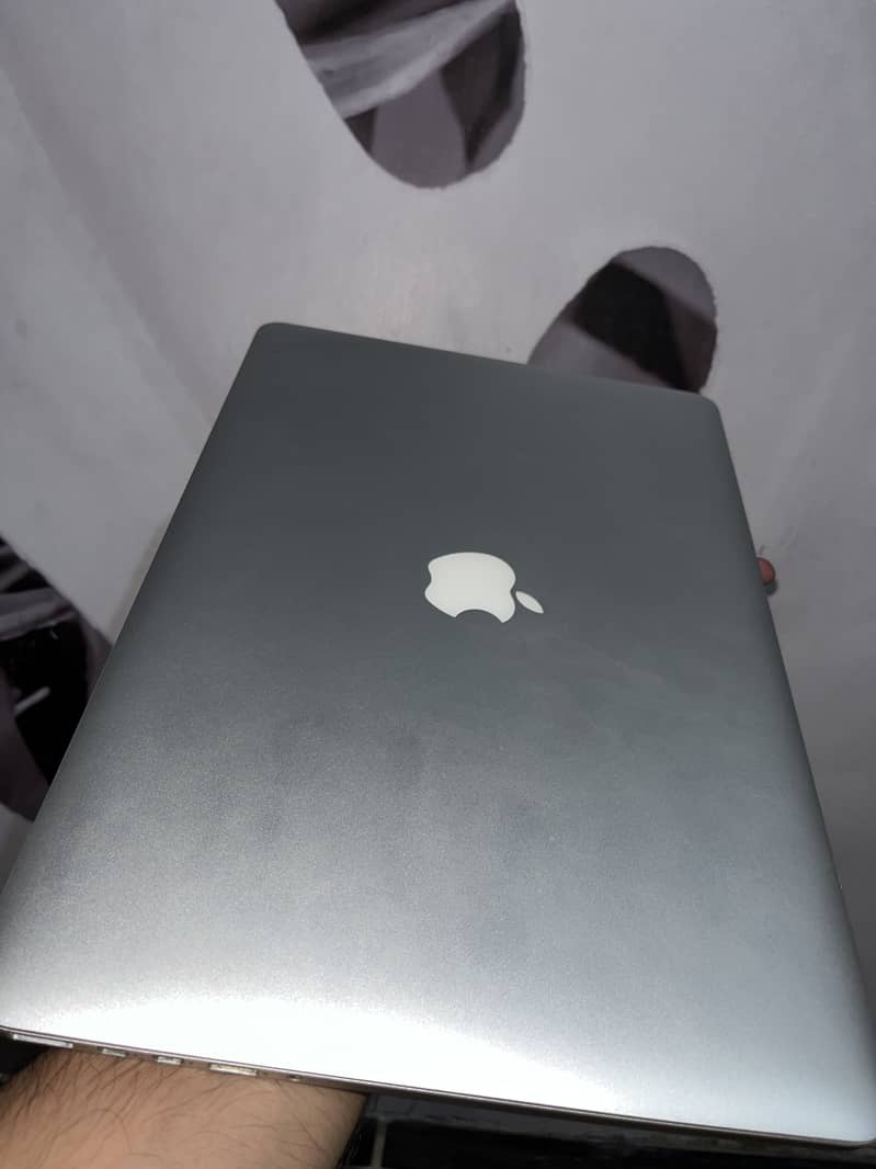 Macbook pro 1