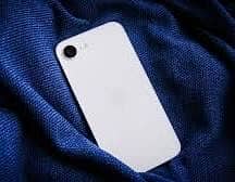 Apple iPhone 16e
