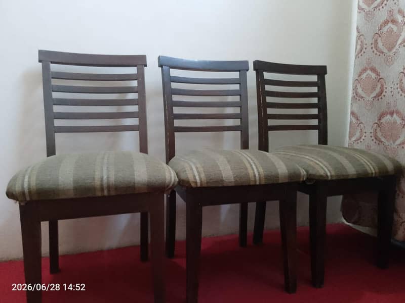 dinning Table 4