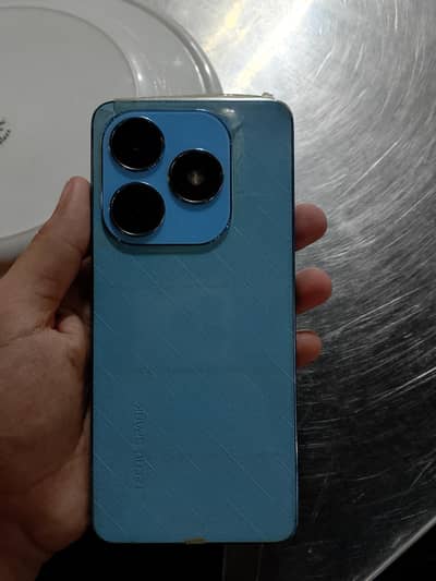 Tecno Spark 20