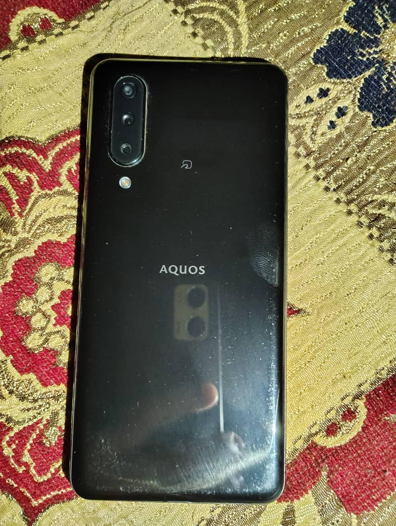 Sharp Aquos zero 5g basic 0