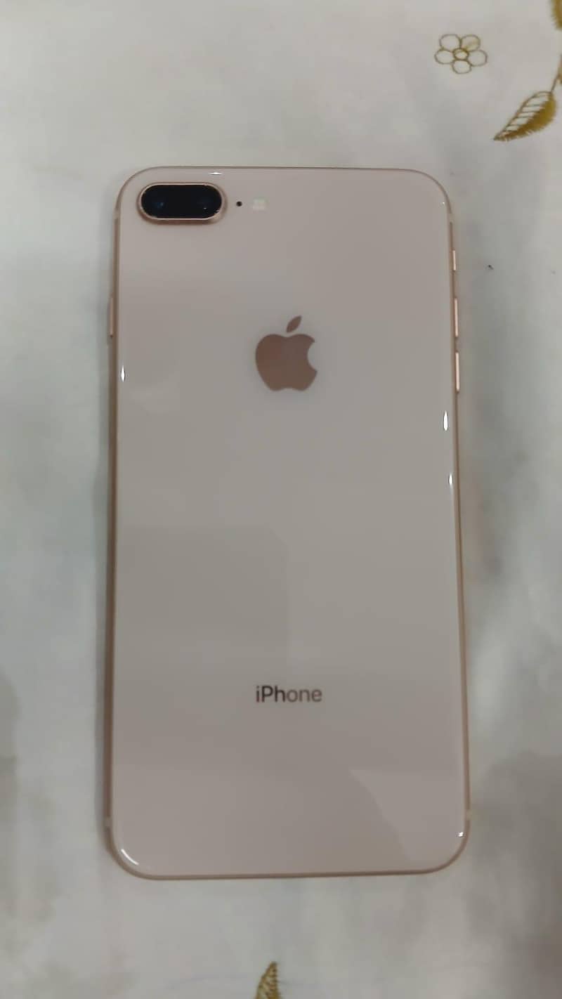 Apple iPhone 8 Plus 1