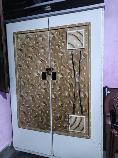 TOTAL FURNITURE FOR SALE NEW CONDITION MEIN