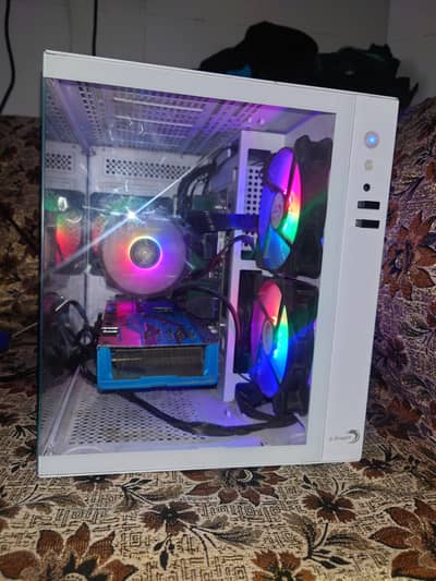 i3 12th gen and rx 590 gme