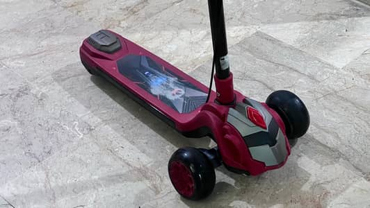 RED FOLDABLE SCOOTY FOR KIDS