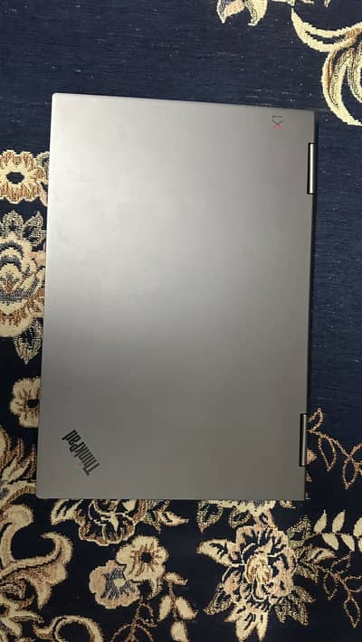 Lenovo X1 yoga i5 8th gen (slim) laptop
