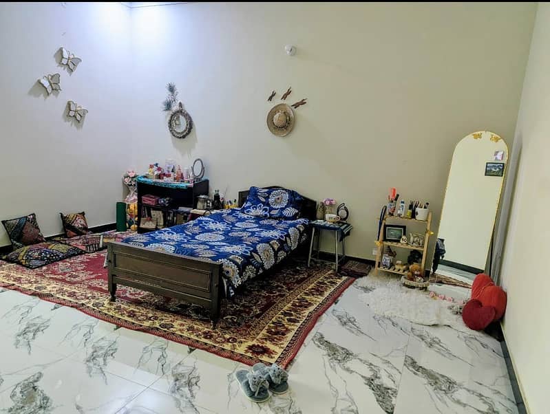 Single bed available 0