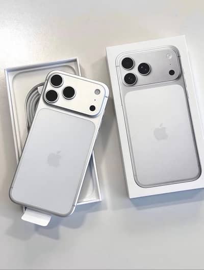 iPhone 17 Pro Max silver with box