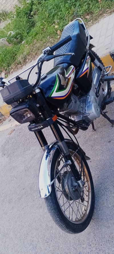 Honda CG 125 2016 biometric on the spot urgent sale