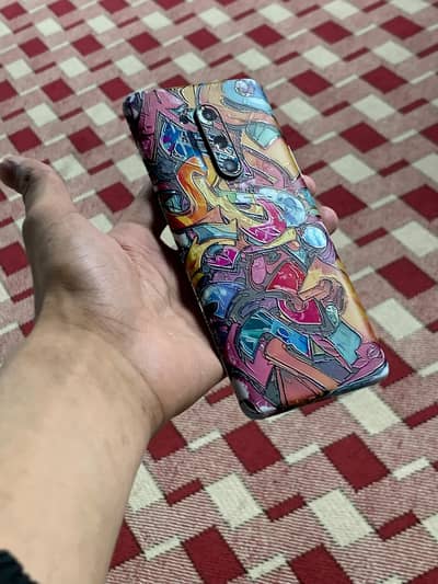 One Plus 8 Pro 8+8/128