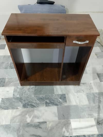 computer table