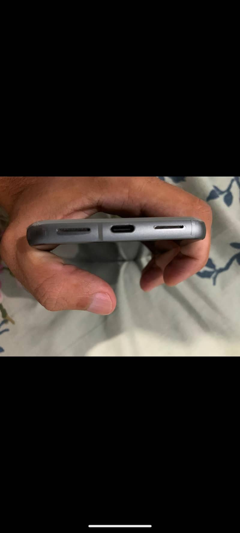 Google Pixel 8 4