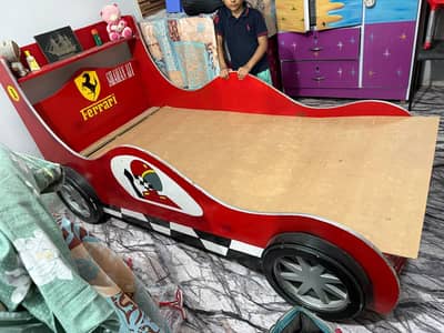 kids bed ferrari styel with out matres 10 9 condaction