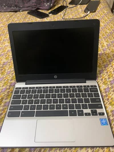 HP Chromebook – Excellent Condition | Fast & Reliable | Great Battery