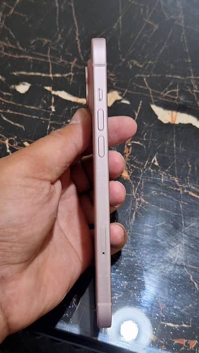 Apple iPhone 15 plus