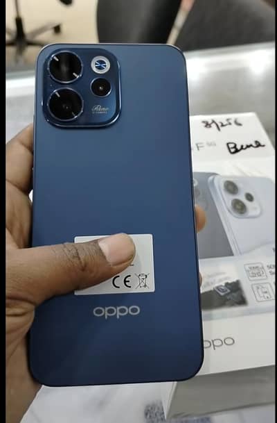 OPPO Reno 15 F