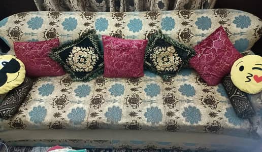 GOOD CONDITION SOFA FOR SALE!!